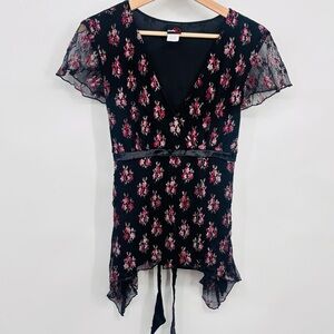 Y2K studio Y babydoll dark floral asymmetrical whimsy goth mesh top w/ Tie L